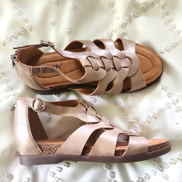 New Earth Dale Leather Sandals Size 6 - Picture 2 of 7